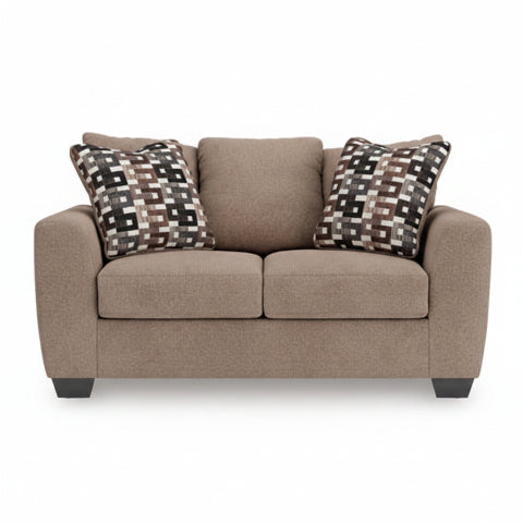 Triston-Peaks Loveseat