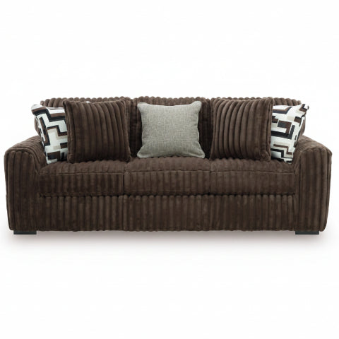 Midnight-Madness Sofa