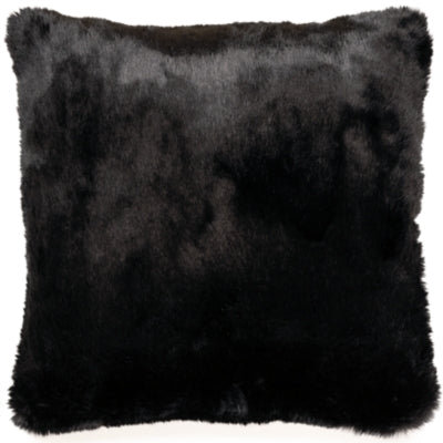 Gariland Pillow 
