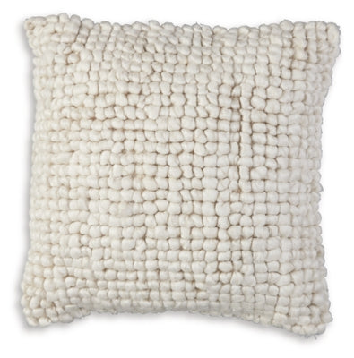 Aavie Pillow 