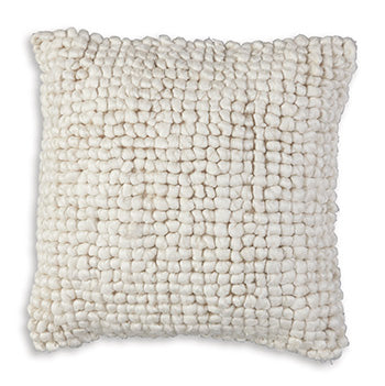 Aavie Pillow 
