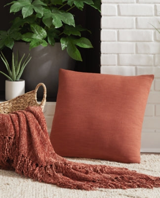 Thaneville Pillow 
