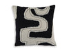 Veerbank Pillow