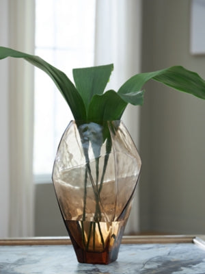 Ewart Vase