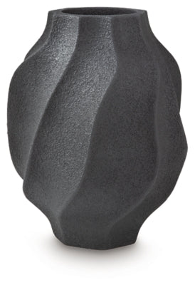 Judworth Vase