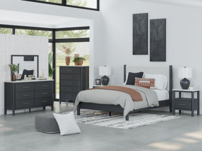 Fargenta Chest of Drawers