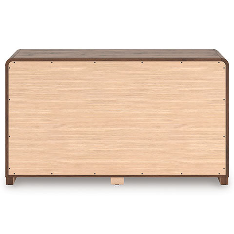 Hollinaze Dresser
