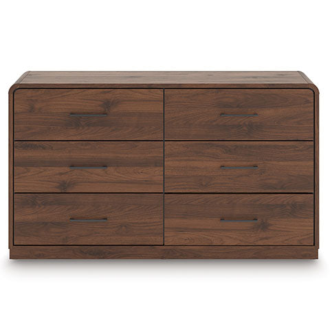 Hollinaze Dresser