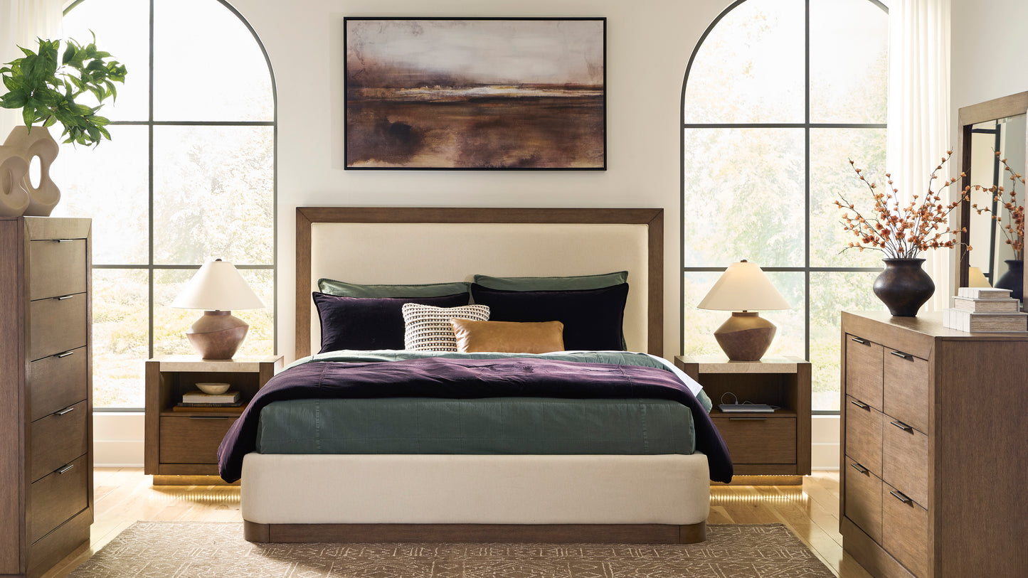 Hennington Queen Upholstered Bed