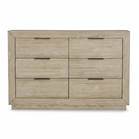 Hennington Dresser