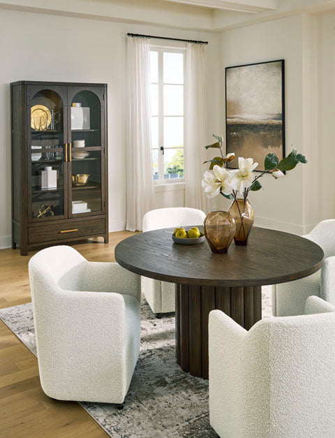 Darimore Dining Table