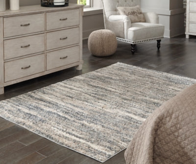 Gizela 5'3" x 7'3" Rug (A)