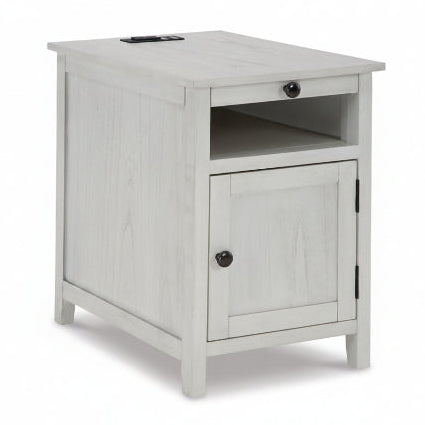 Treytown Chairside End Table