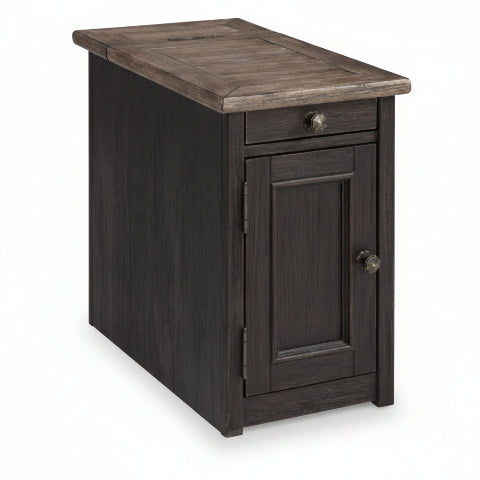 Tyler Creek Chairside End Table with USB Ports & Outlets